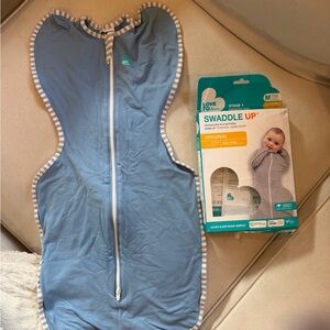 Love to Dream Swaddle Up in Blue- Stage 1 Size Medium 13-19lbs